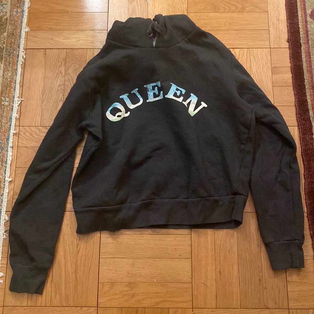 Queen Tour Hoodie
